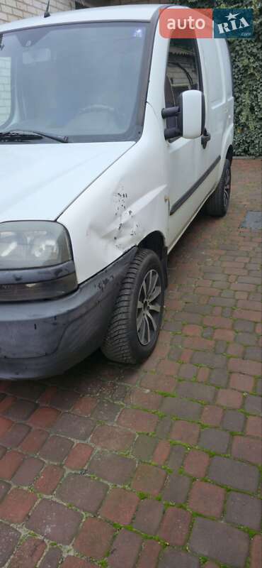 Вантажний фургон Fiat Doblo 2005 в Запоріжжі фото 2 Вантажний фургон Fiat Doblo 2005 в Запоріжжі