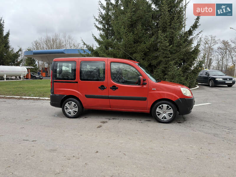 Минивэн Fiat Doblo 2008 в Бердичеве фото 4 Минивэн Fiat Doblo 2008 в Бердичеве