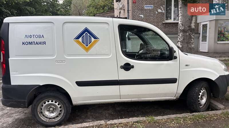 Вантажний фургон Fiat Doblo 2015 в Запоріжжі фото 11 Вантажний фургон Fiat Doblo 2015 в Запоріжжі