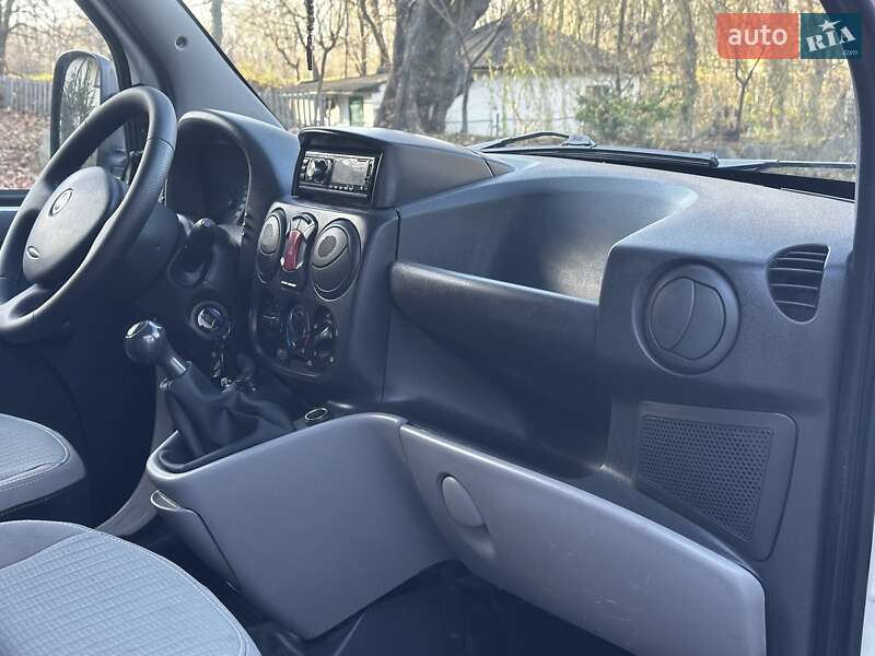 Мінівен Fiat Doblo 2006 в Дрогобичі фото 52 Мінівен Fiat Doblo 2006 в Дрогобичі