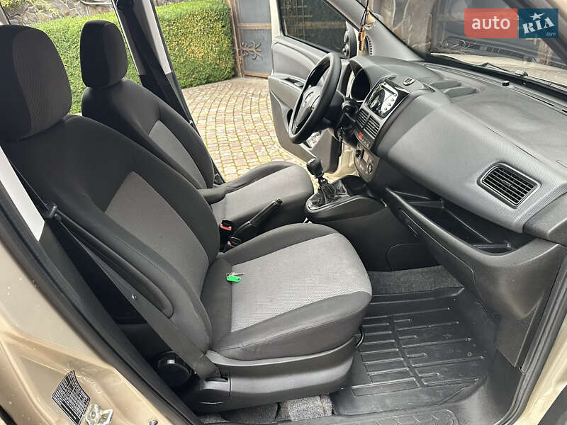 Мінівен Fiat Doblo 2009 в Тячеві фото 9 Мінівен Fiat Doblo 2009 в Тячеві