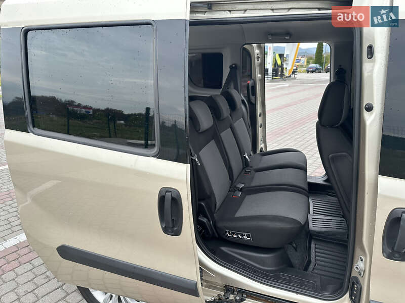 Мінівен Fiat Doblo 2009 в Тячеві фото 20 Мінівен Fiat Doblo 2009 в Тячеві