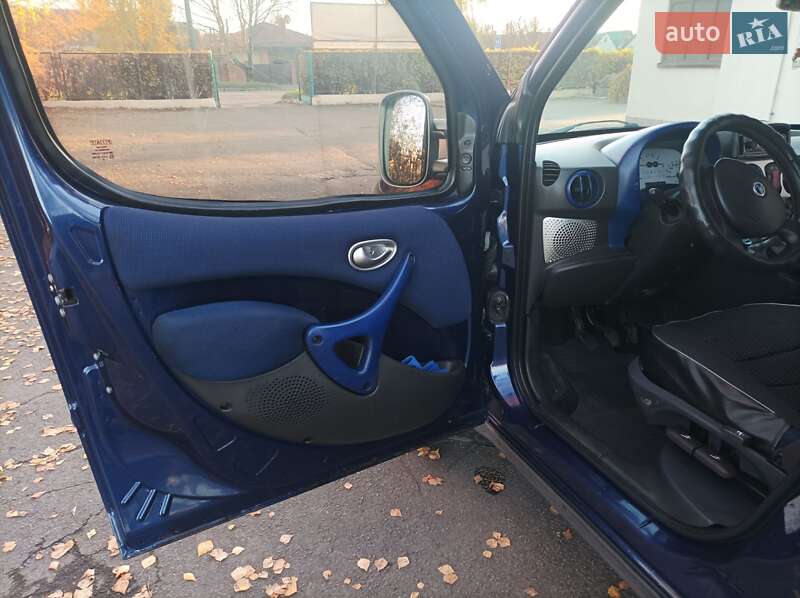 Мінівен Fiat Doblo 2003 в Луцьку фото 17 Мінівен Fiat Doblo 2003 в Луцьку