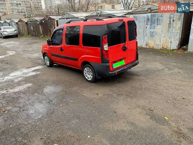 Мінівен Fiat Doblo 2008 в Києві