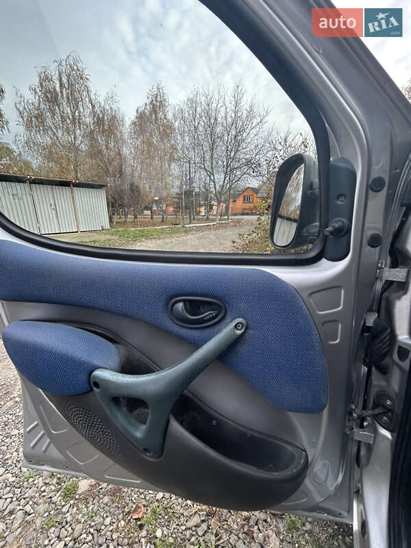 Мінівен Fiat Doblo 2002 в Виноградові