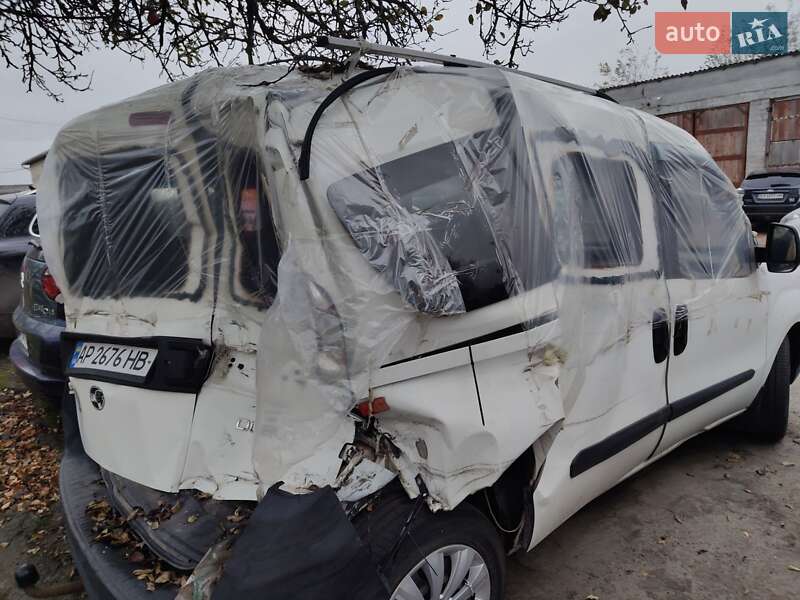 Мінівен Fiat Doblo 2011 в Острозі