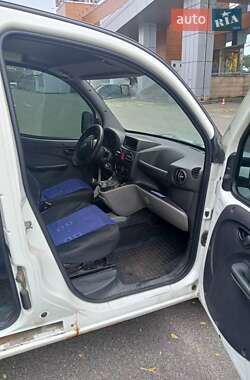 Минивэн Fiat Doblo 2006 в Киеве