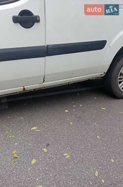 Минивэн Fiat Doblo 2006 в Киеве