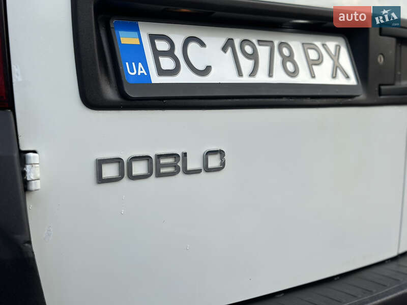 Мінівен Fiat Doblo 2016 в Дрогобичі