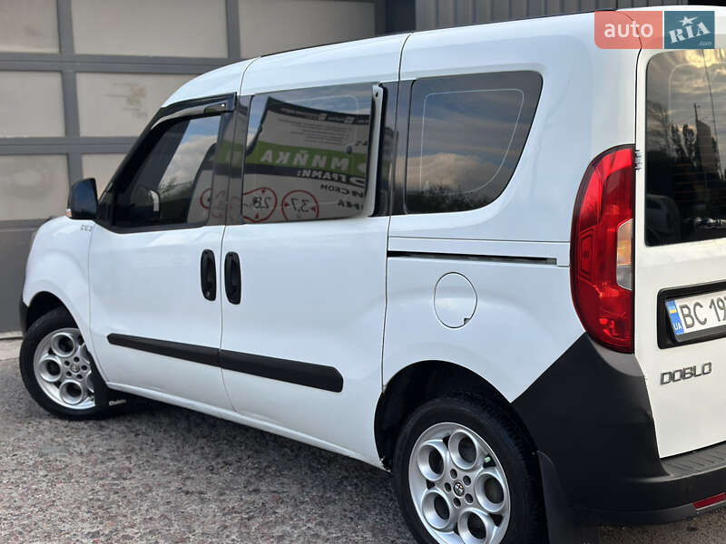Мінівен Fiat Doblo 2016 в Дрогобичі