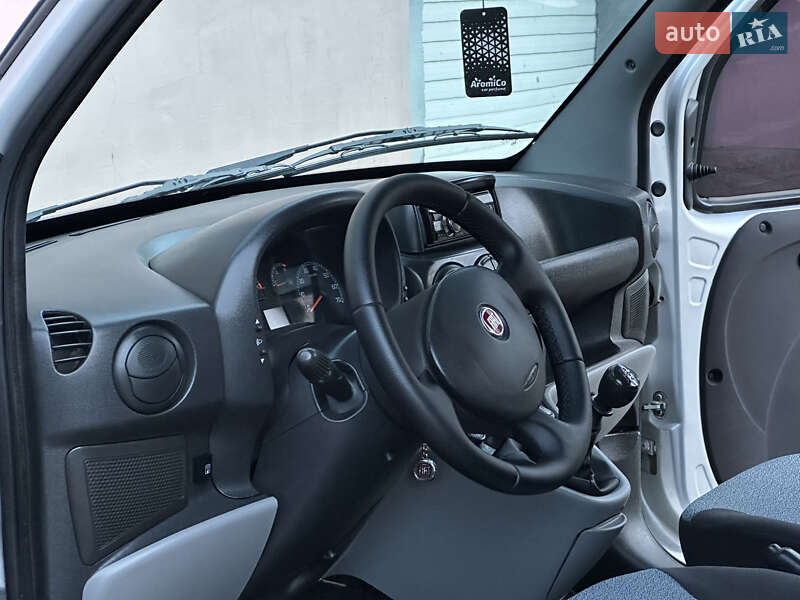 Мінівен Fiat Doblo 2012 в Миколаєві