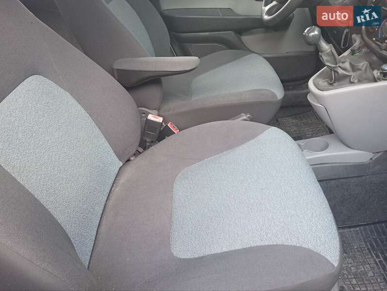 Мінівен Fiat Doblo 2007 в Нововолинську