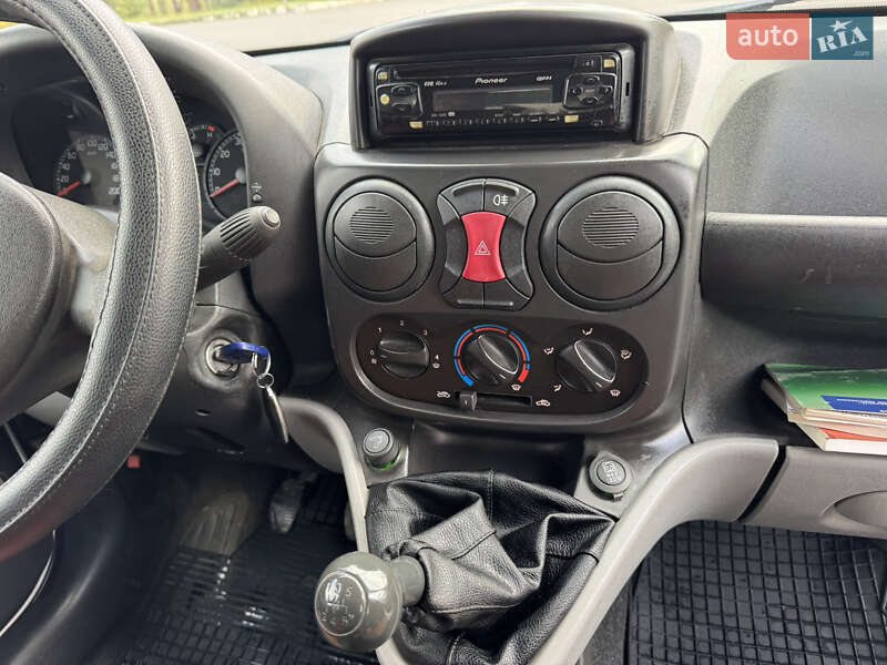 Мінівен Fiat Doblo 2007 в Солоніцівці