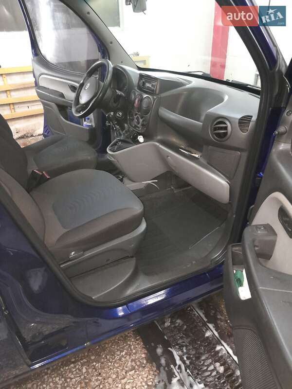 Мінівен Fiat Doblo 2007 в Харкові фото 9 Мінівен Fiat Doblo 2007 в Харкові