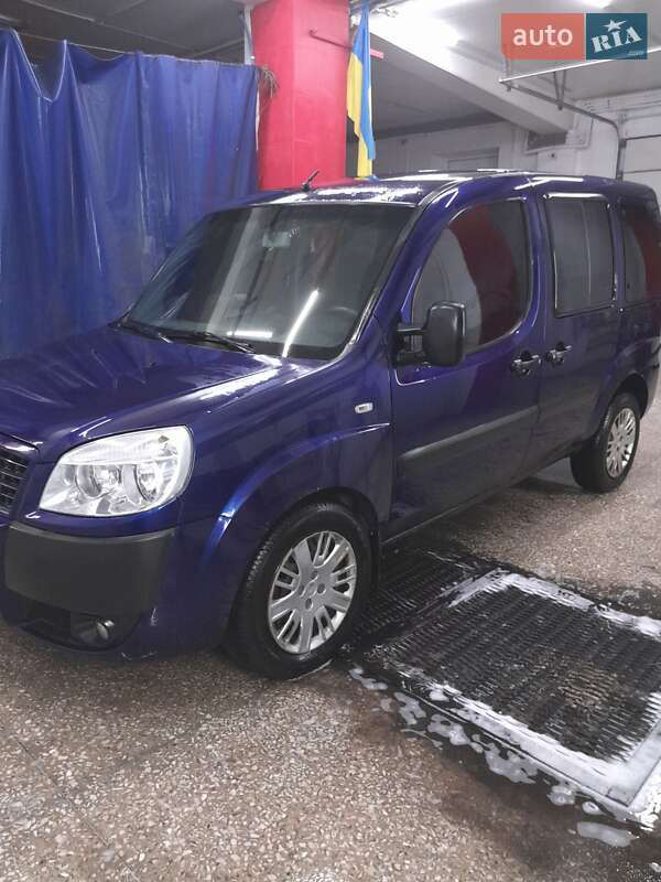 Мінівен Fiat Doblo 2007 в Харкові фото 2 Мінівен Fiat Doblo 2007 в Харкові