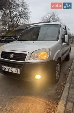 Минивэн Fiat Doblo 2008 в Сарнах
