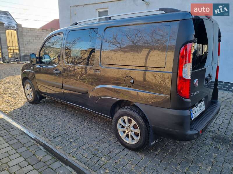 Мінівен Fiat Doblo 2008 в Рівному