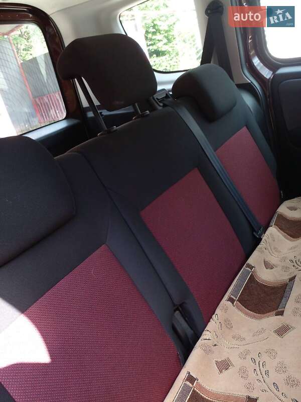 Минивэн Fiat Doblo 2011 в Сатанове фото 7 Минивэн Fiat Doblo 2011 в Сатанове