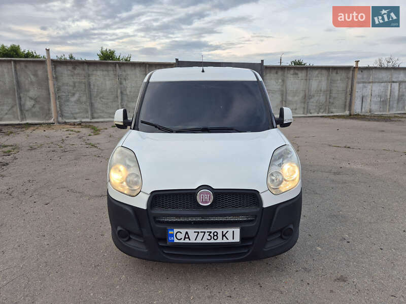 Вантажний фургон Fiat Doblo 2011 в Умані фото 13 Вантажний фургон Fiat Doblo 2011 в Умані