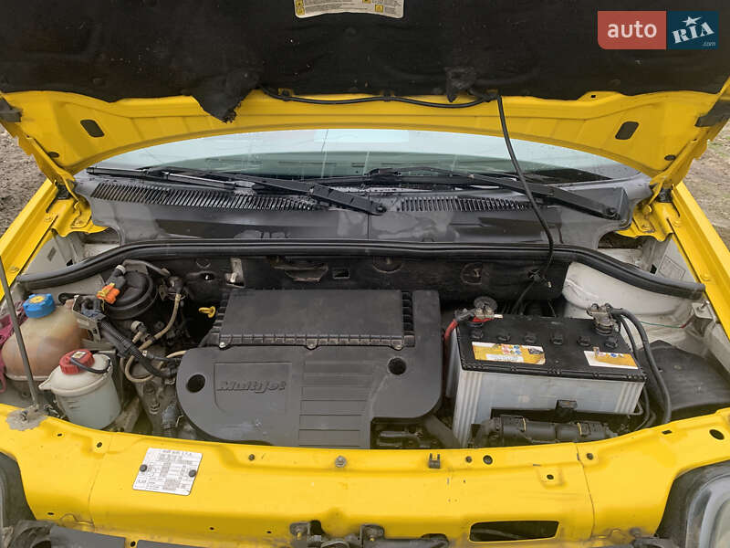 Минивэн Fiat Doblo 2005 в Киверцах фото 3 Минивэн Fiat Doblo 2005 в Киверцах