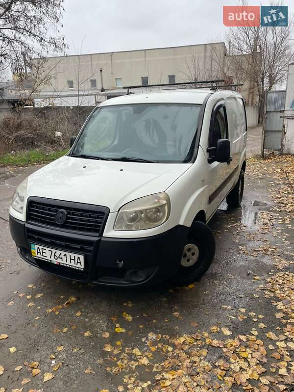 Минивэн Fiat Doblo 2008 в Днепре