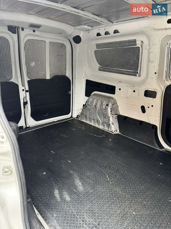 Грузовой фургон Fiat Doblo 2019 в Днепре фото 15 Грузовой фургон Fiat Doblo 2019 в Днепре