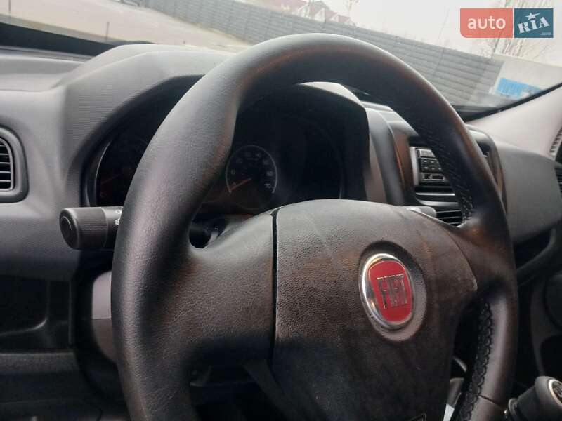 Мінівен Fiat Doblo 2012 в Черкасах фото 15 Мінівен Fiat Doblo 2012 в Черкасах