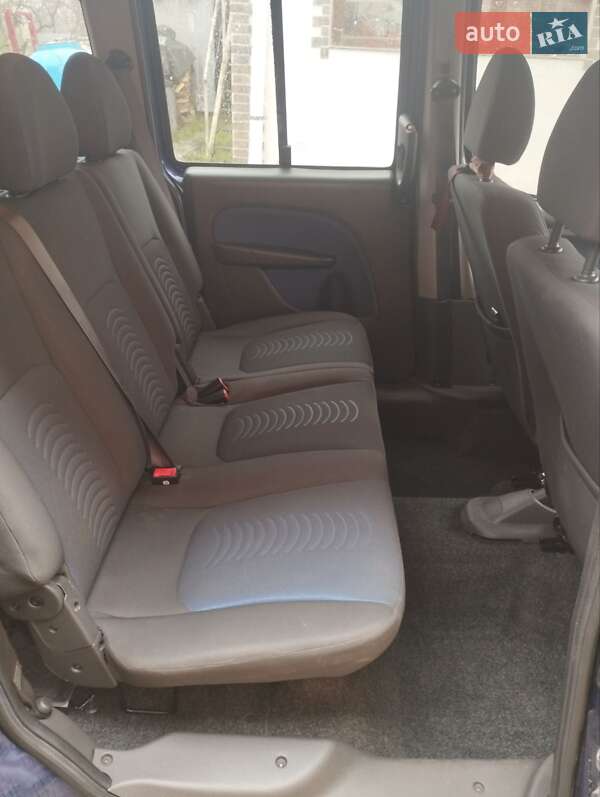 Минивэн Fiat Doblo 2007 в Литине