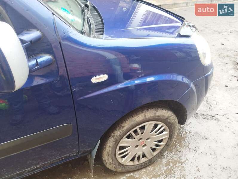 Минивэн Fiat Doblo 2007 в Литине