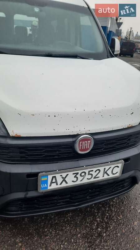 Минивэн Fiat Doblo 2016 в Киеве