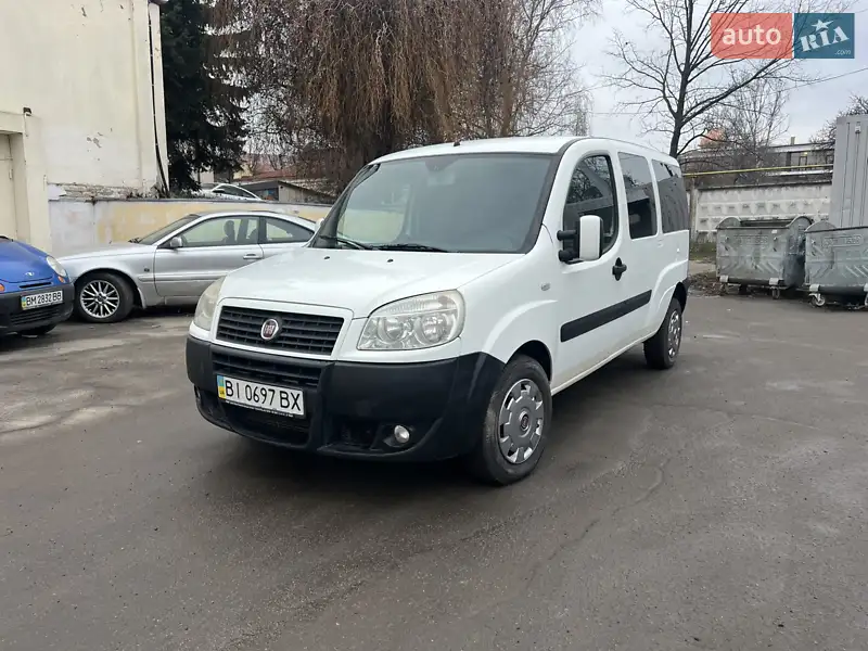 Fiat Doblo 2010