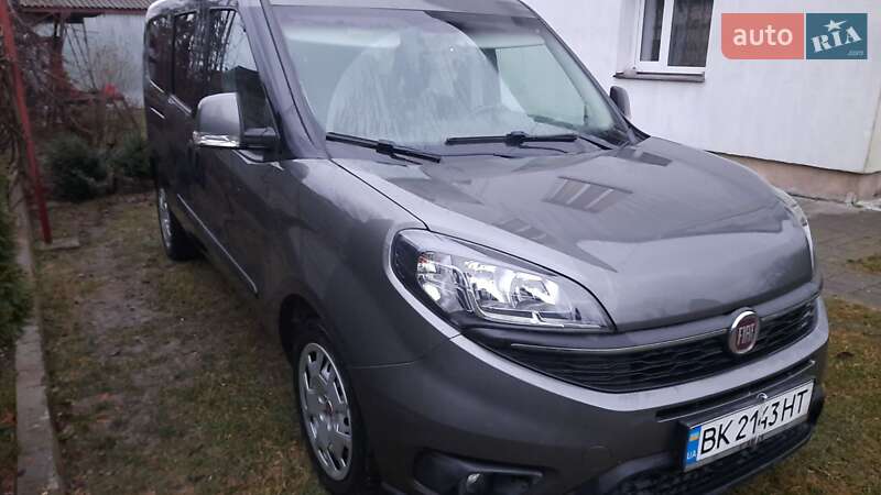 Минивэн Fiat Doblo 2015 в Здолбунове фото 3 Минивэн Fiat Doblo 2015 в Здолбунове