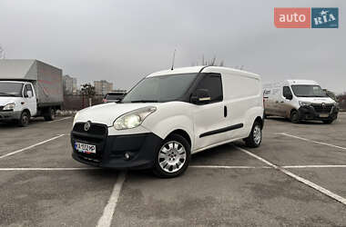 Грузопассажирский фургон Fiat Doblo 2012 в Киеве