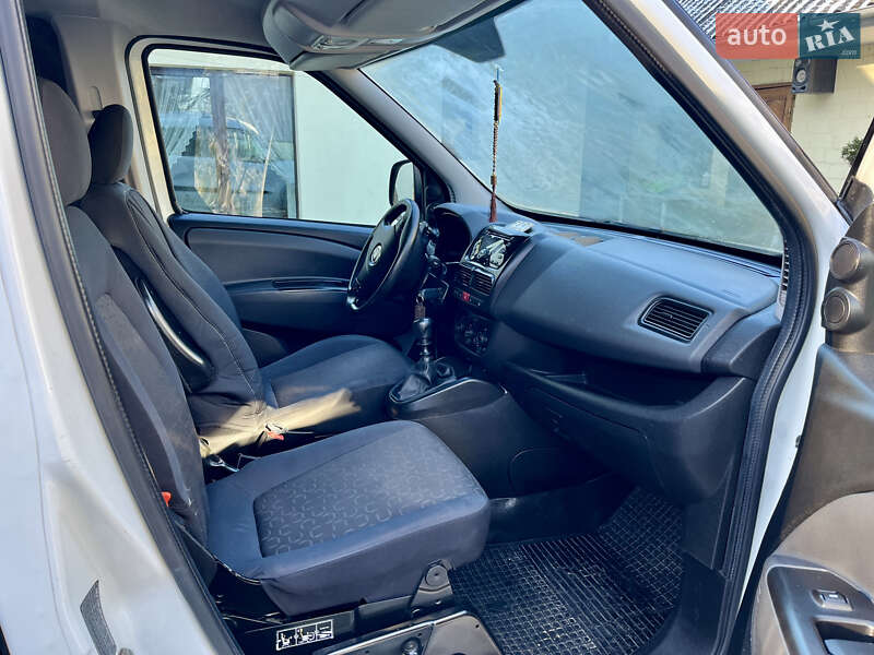 Грузовой фургон Fiat Doblo 2013 в Луцке фото 23 Грузовой фургон Fiat Doblo 2013 в Луцке