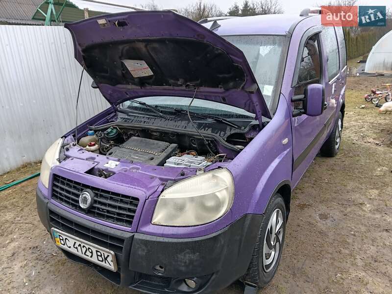 Минивэн Fiat Doblo 2008 в Трускавце