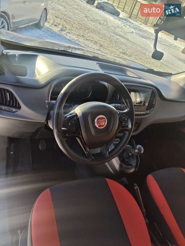 Минивэн Fiat Doblo 2018 в Чернигове