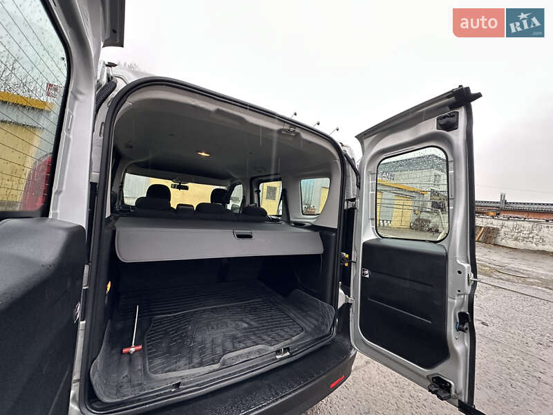 Мінівен Fiat Doblo 2011 в Миколаєві фото 25 Мінівен Fiat Doblo 2011 в Миколаєві