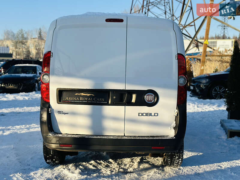 Грузовой фургон Fiat Doblo 2012 в Харькове