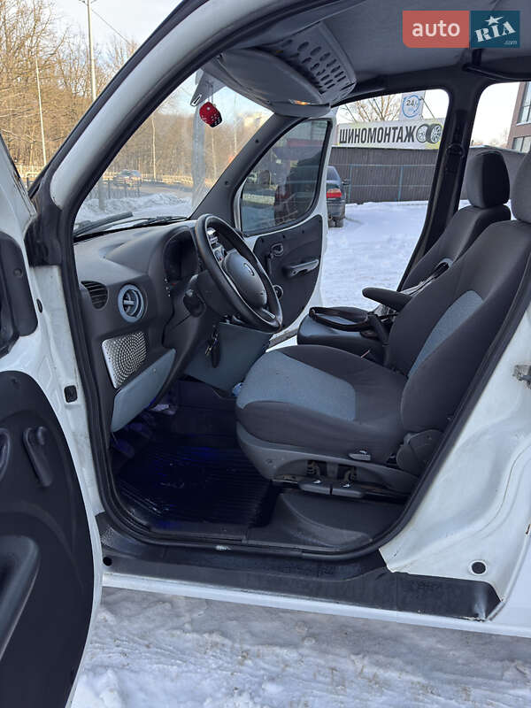 Минивэн Fiat Doblo 2006 в Тернополе фото 12 Минивэн Fiat Doblo 2006 в Тернополе