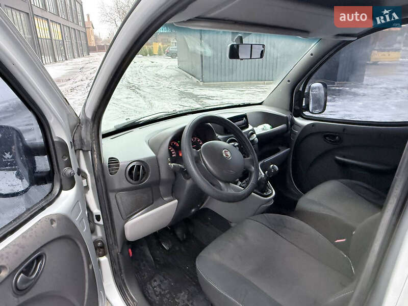 Минивэн Fiat Doblo 2011 в Полтаве фото 8 Минивэн Fiat Doblo 2011 в Полтаве