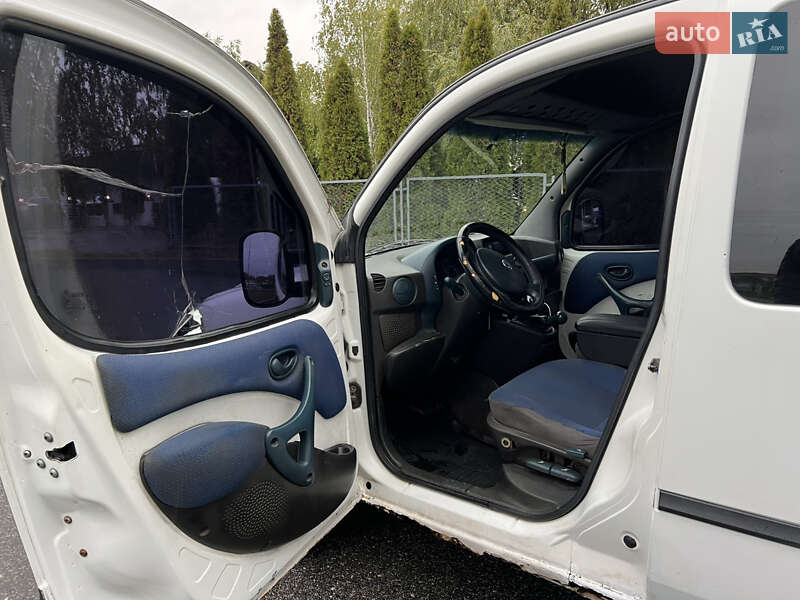 Грузовой фургон Fiat Doblo 2003 в Смеле фото 12 Грузовой фургон Fiat Doblo 2003 в Смеле
