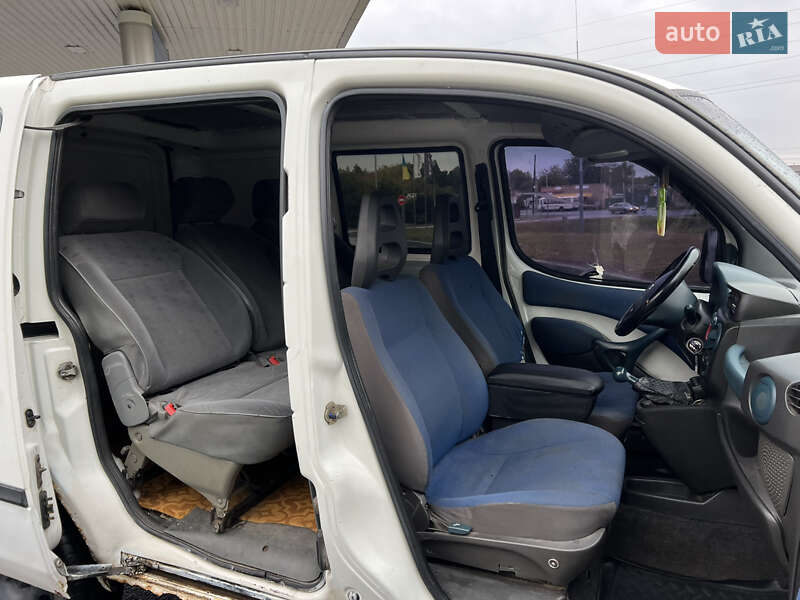 Грузовой фургон Fiat Doblo 2003 в Смеле фото 17 Грузовой фургон Fiat Doblo 2003 в Смеле
