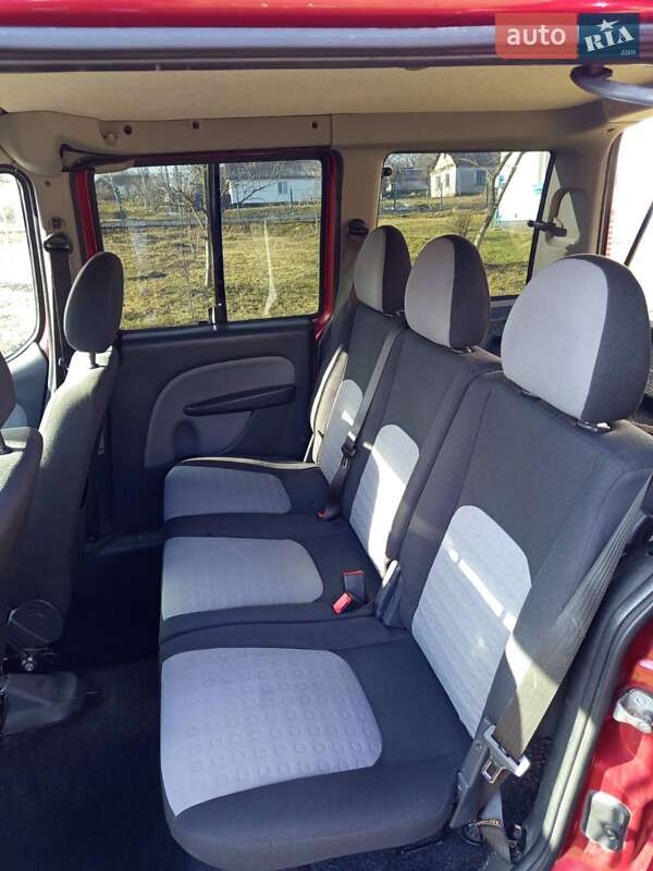 Минивэн Fiat Doblo 2006 в Дубно