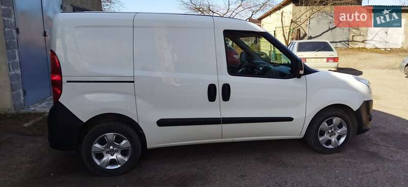 Грузовой фургон Fiat Doblo 2012 в Бродах