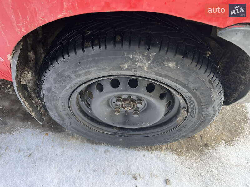 Минивэн Fiat Doblo 2004 в Косове