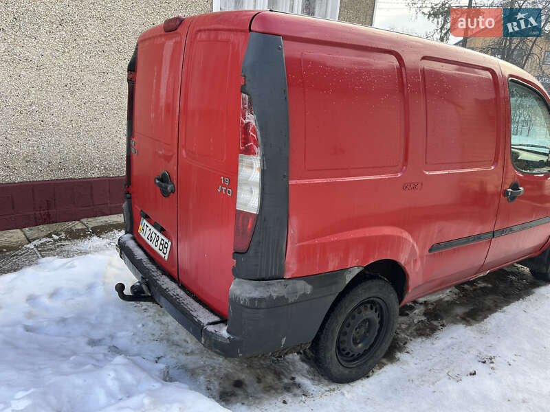 Минивэн Fiat Doblo 2004 в Косове