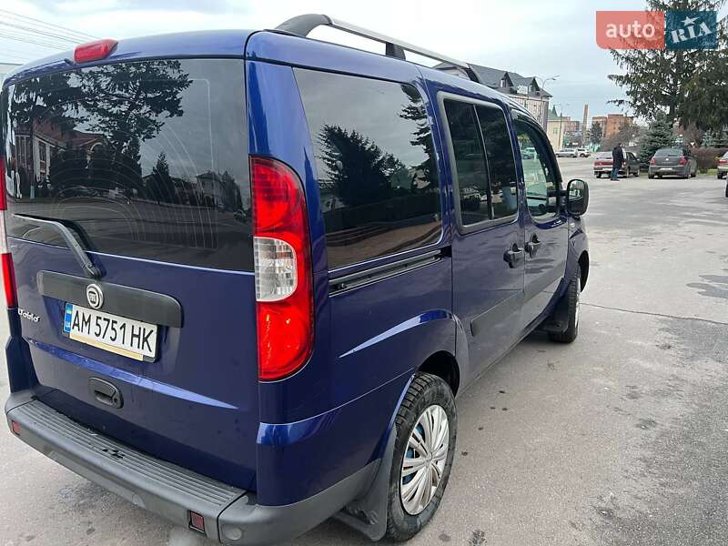 Минивэн Fiat Doblo 2008 в Калиновке