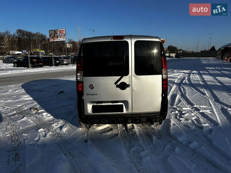 Минивэн Fiat Doblo 2012 в Полтаве
