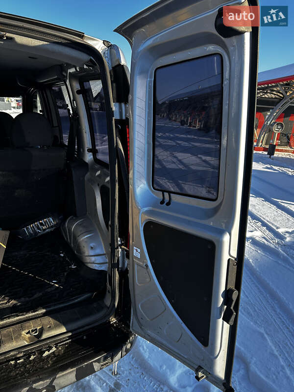 Минивэн Fiat Doblo 2012 в Полтаве