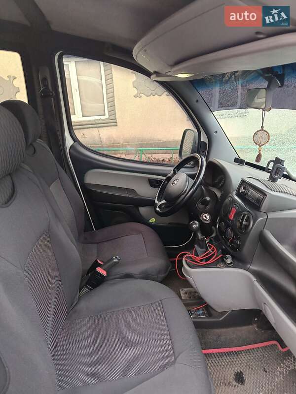 Мінівен Fiat Doblo 2006 в Вознесенську